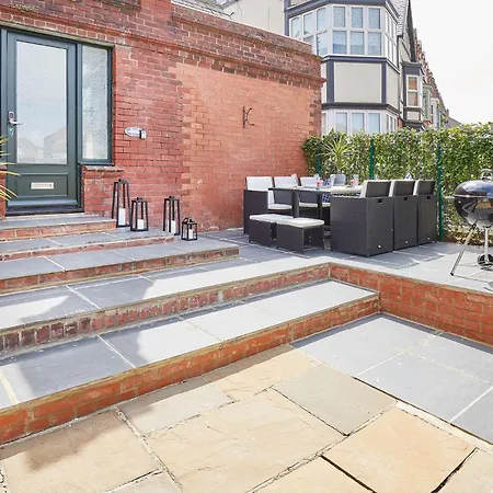 Sandside Beachfront Perfectly