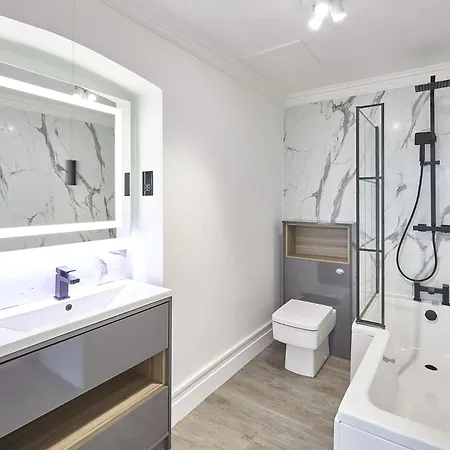 Sandside Beachfront Perfectly